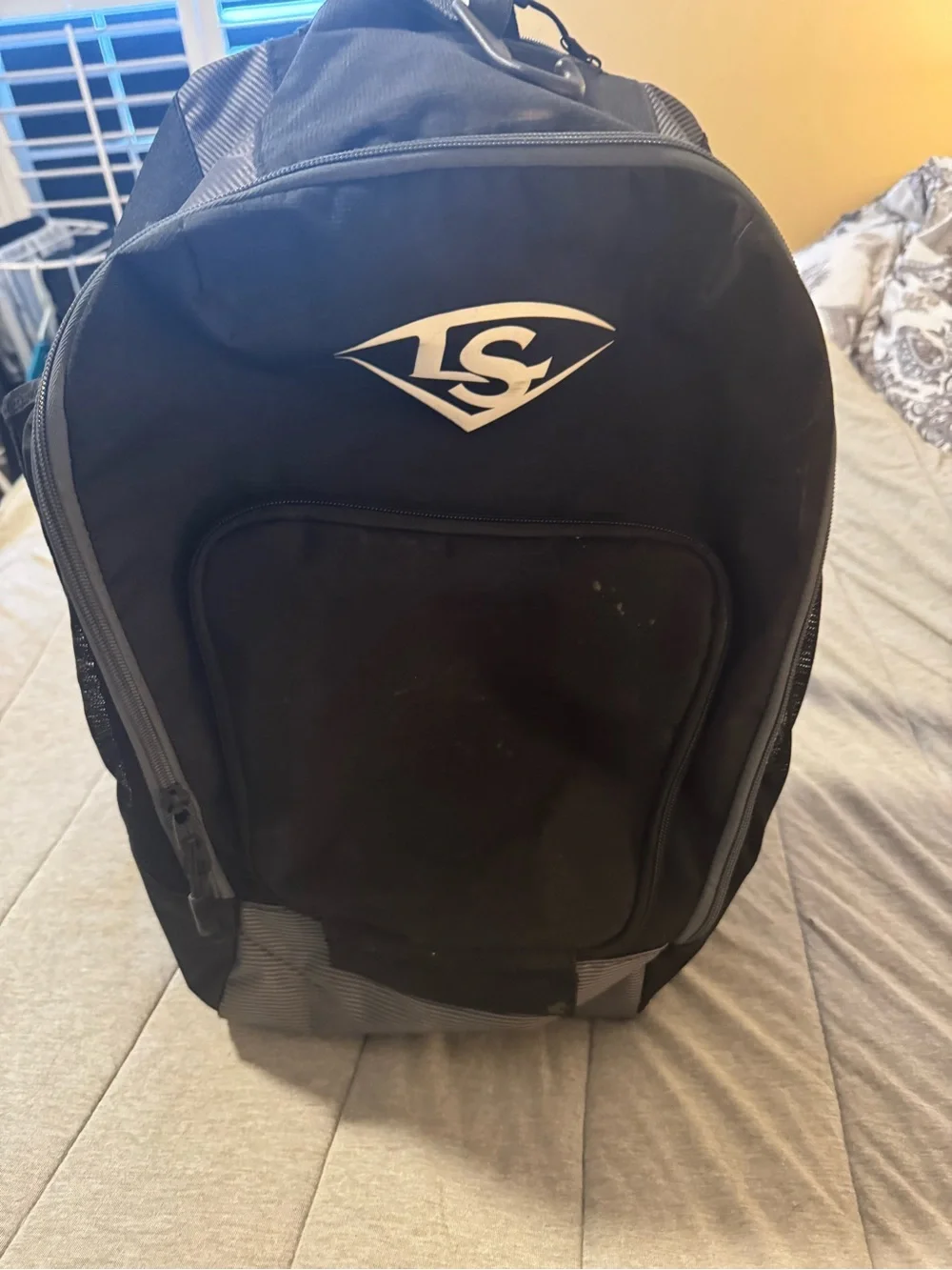 Louisville Slugger Omaha Baseball Backpack Bat Bag Black Gray